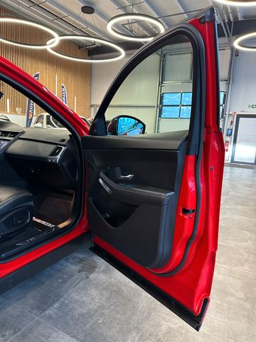 Jaguar E-PACE *R-Dynamic*S AWD*Kamera*Leder*