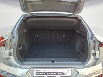 2025 BMW IX2 缩略图 17