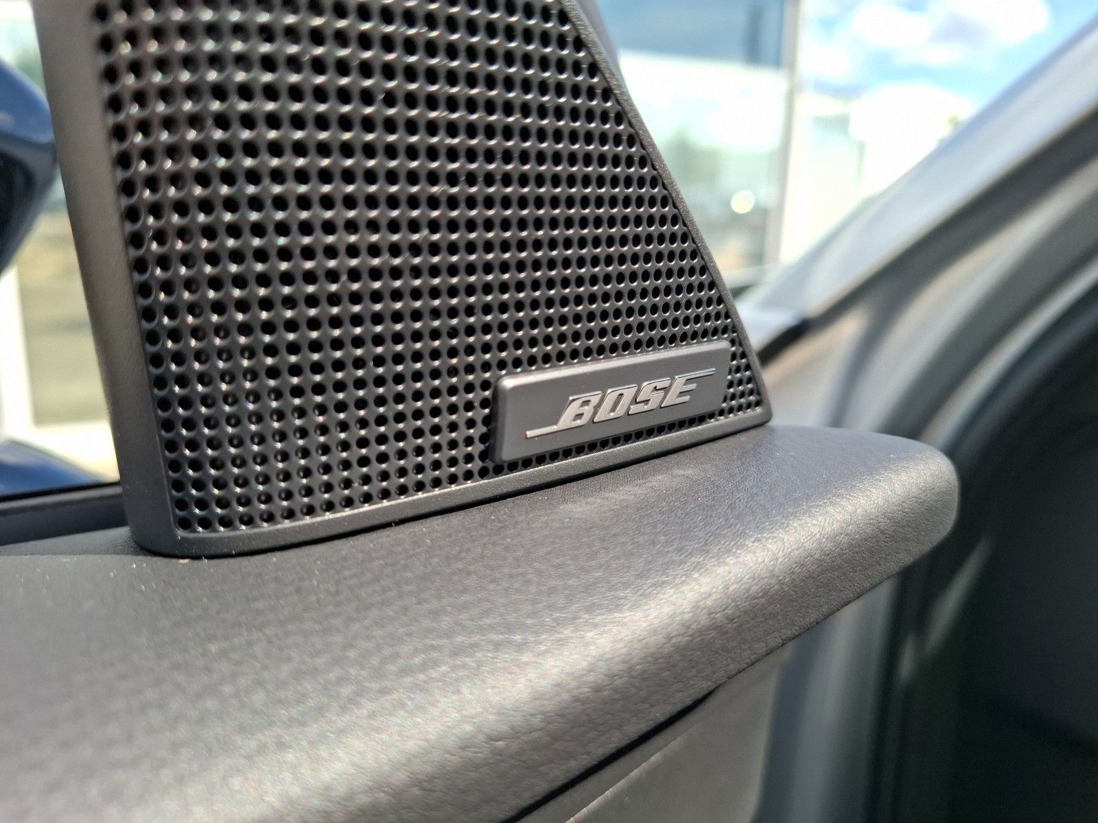 MAZDA CX-60 2.5L e-SKYACTIV PHEV 327ps 8AT AWD Homura - Image 22