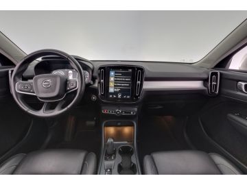 Volvo XC40 - 10