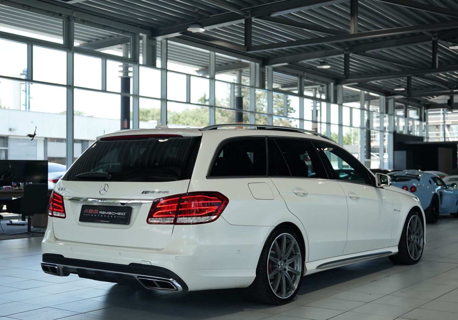Mercedes Benz E 63 Amg