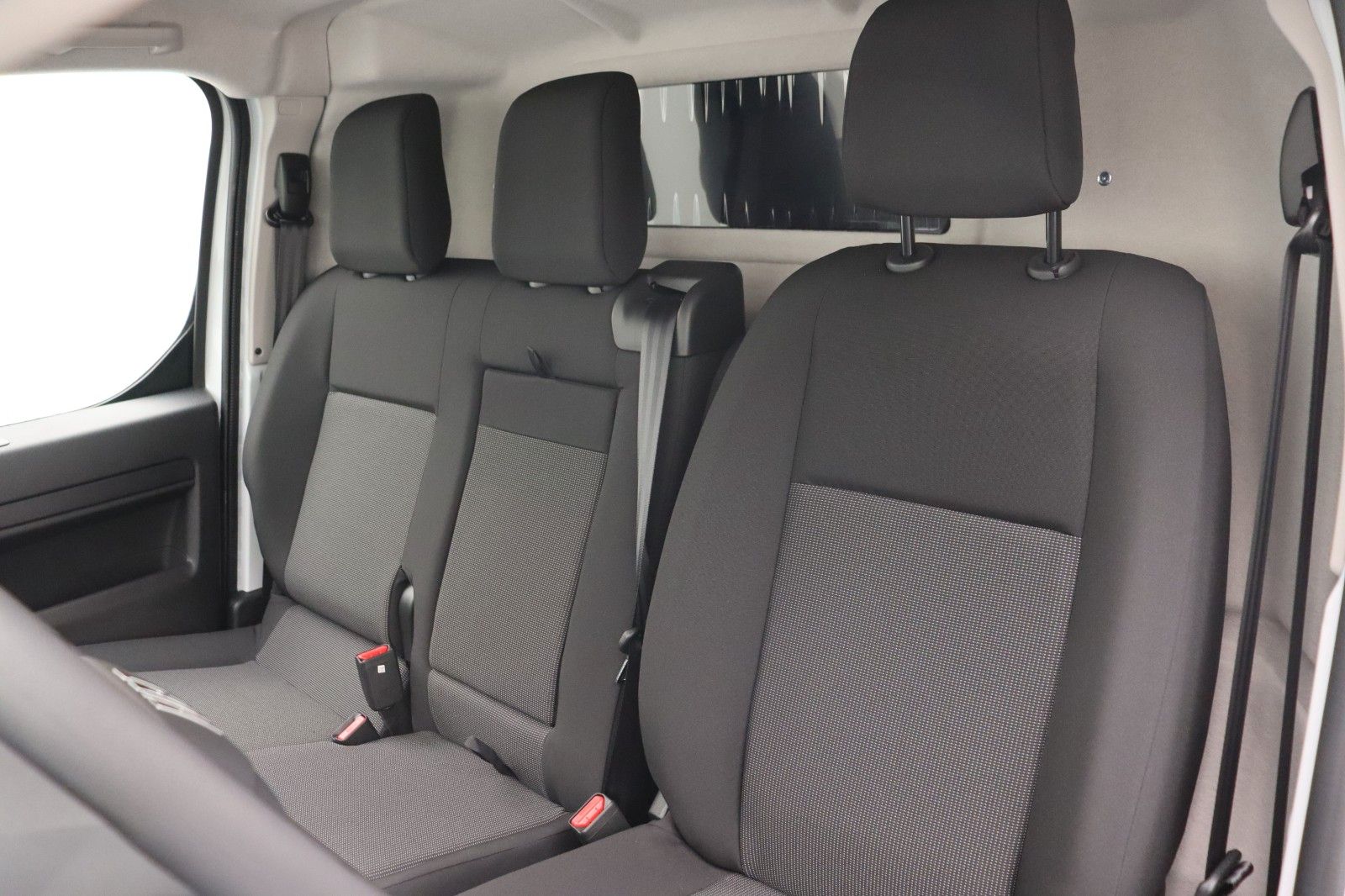 Fahrzeugabbildung Fiat Scudo Serie 3 L2 KaWa 1.5 120 MT6 S&S AHK