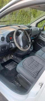 Peugeot  Partner  3 Sitzer - gebrauchte Peugeot Partner aus dem Jahr 2010