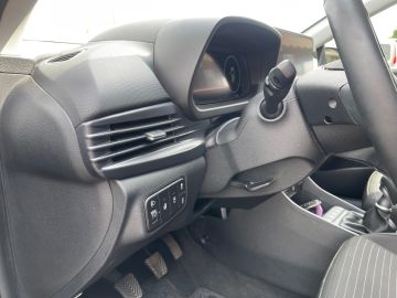 Hyundai i20 - 10