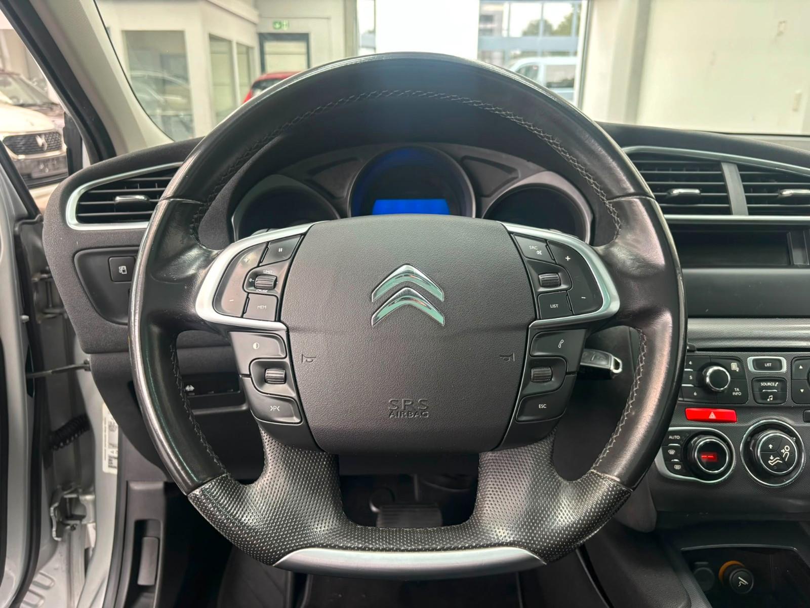 Citroën C4 Lim. Exclusive Automatik _Historie lückenlos