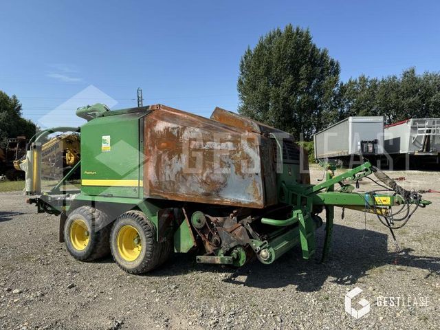 John Deere PRESSE ENRUBANNEUSE