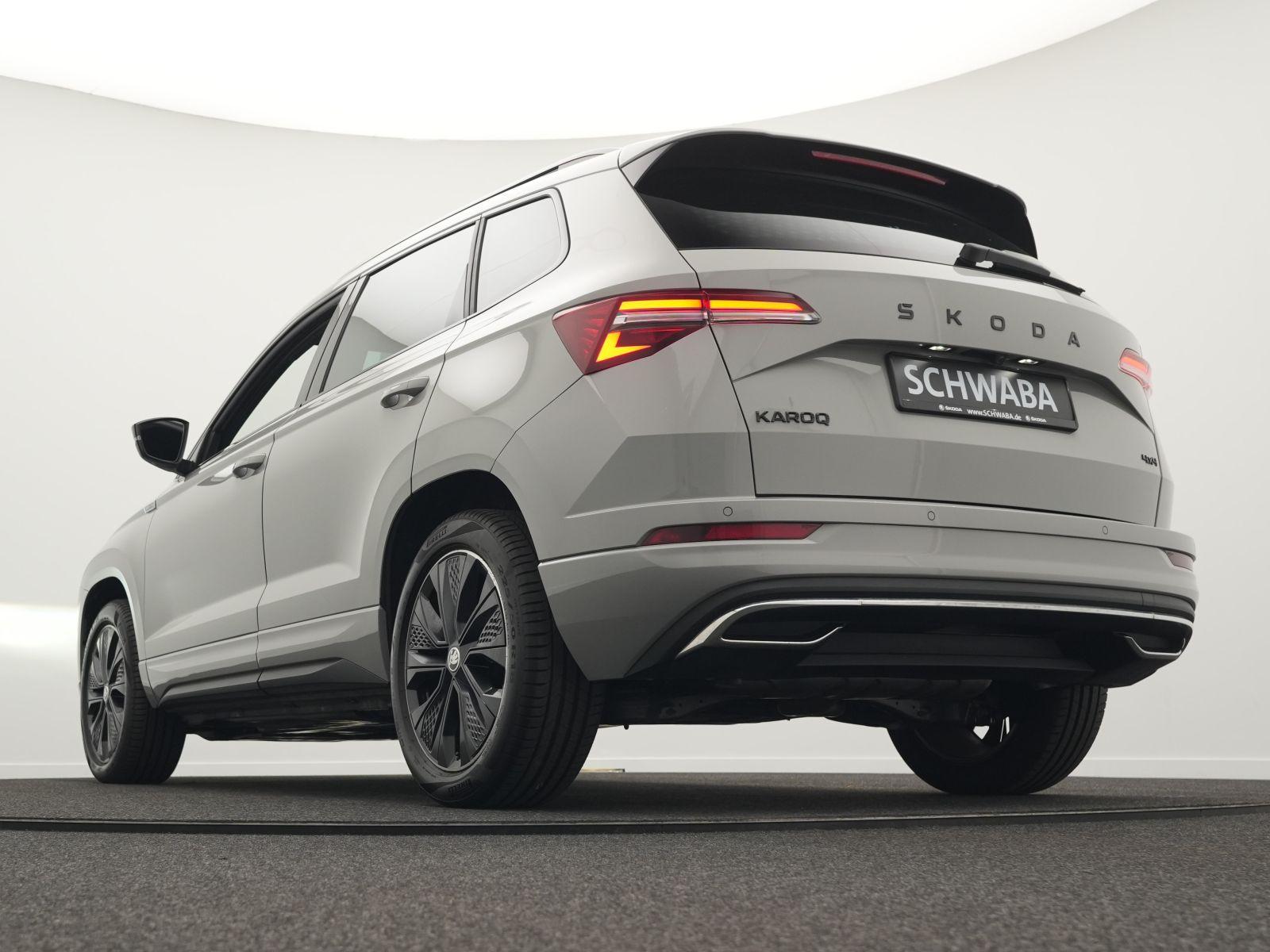 Skoda Karoq Sportline 2.0 TSI 4x4 DSG*AHK*R-KAM*LED*18