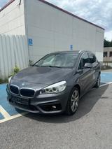 BMW 225 Performance Hybrid Automatik  - BMW 225 Active Tourer in Bochum