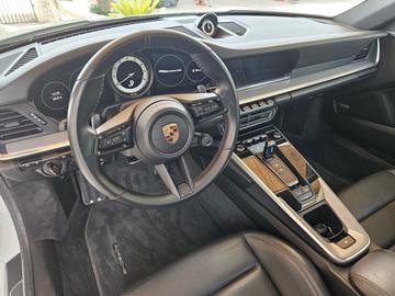 صورة مصغرة 11 لـ 2020 Porsche 911 URMODELL