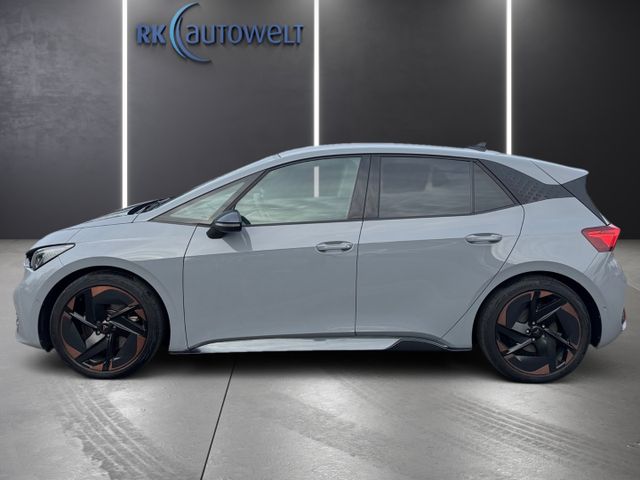 Born 58 kWh LED Navi Sitzh. ACC Keyless Kamera 2