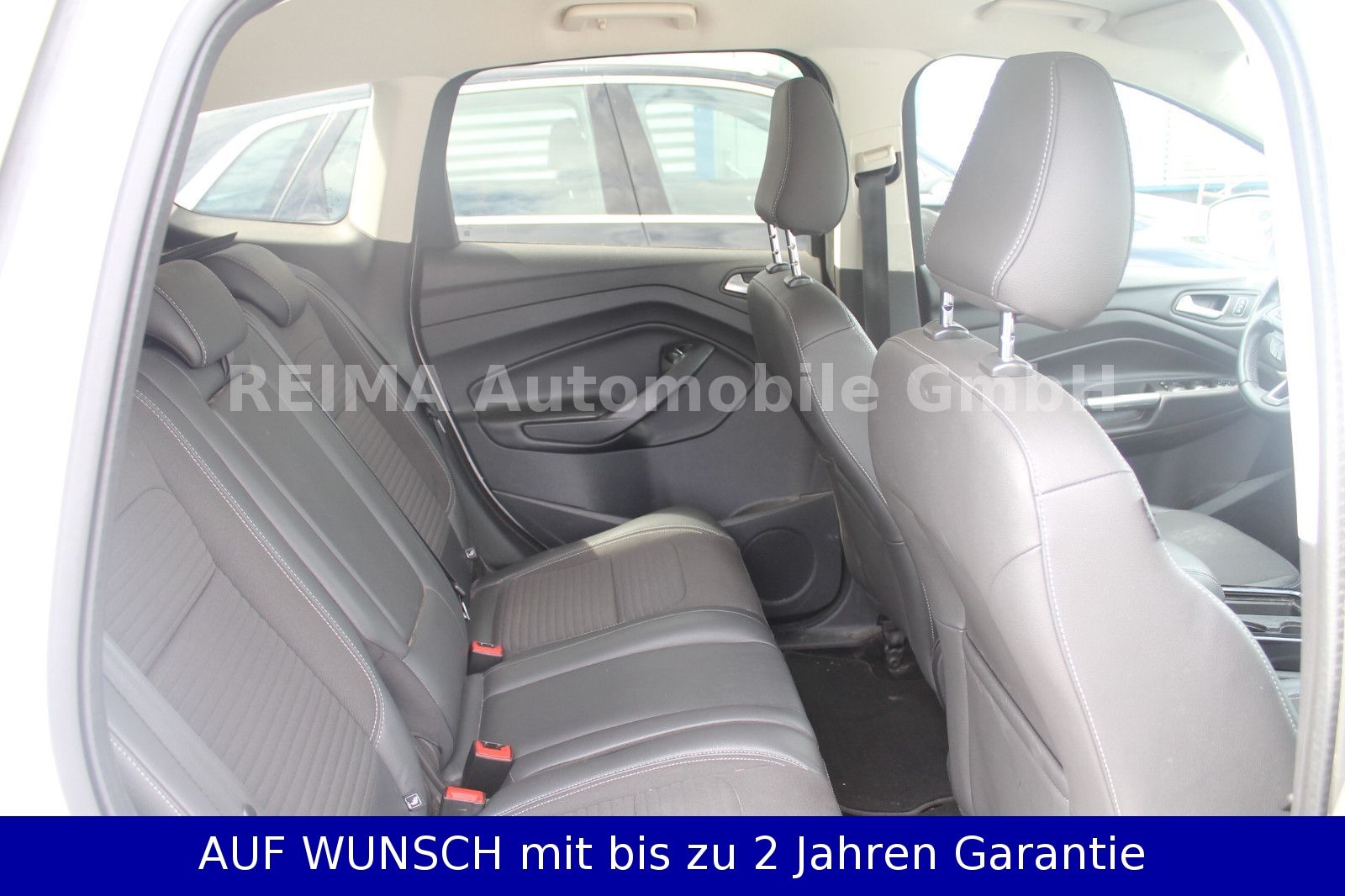 Fahrzeugabbildung Ford Kuga Titanium, 4x4, Winterpaket