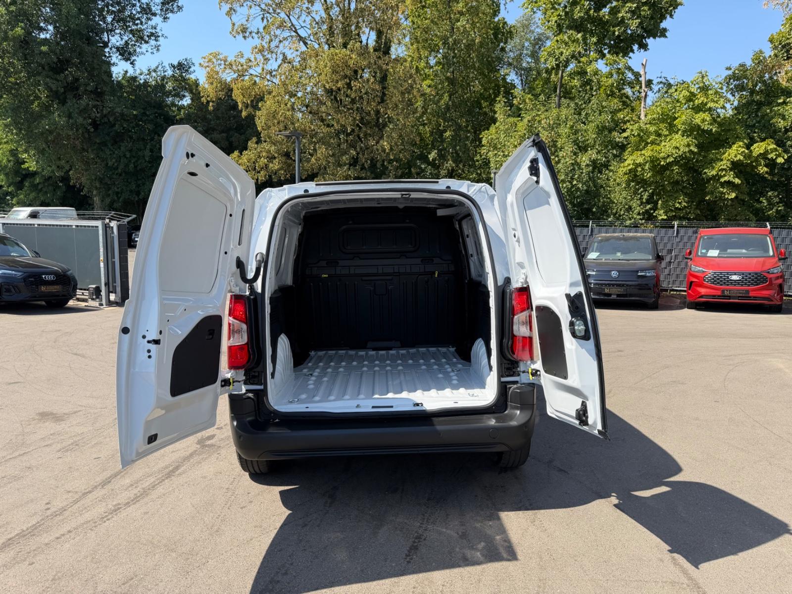 Citroën BERLINGO KASTEN L1H1/M *JAHRESWAGEN*NAVI*KLIMA*
