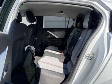 Opel Astra - 6