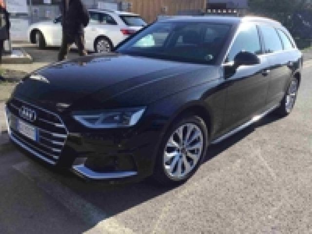 Audi AUDI A4 Avant 30 TDI/136 CV S tronic Business Ad