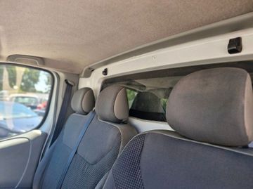 Opel Vivaro - 10