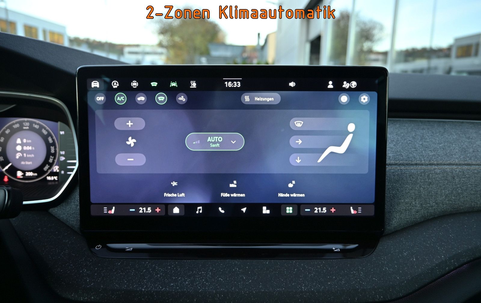 Fahrzeugabbildung SKODA Octavia 2.0 TDI DSG Combi°AHK°KOMF.PAK°STANDHEIZ