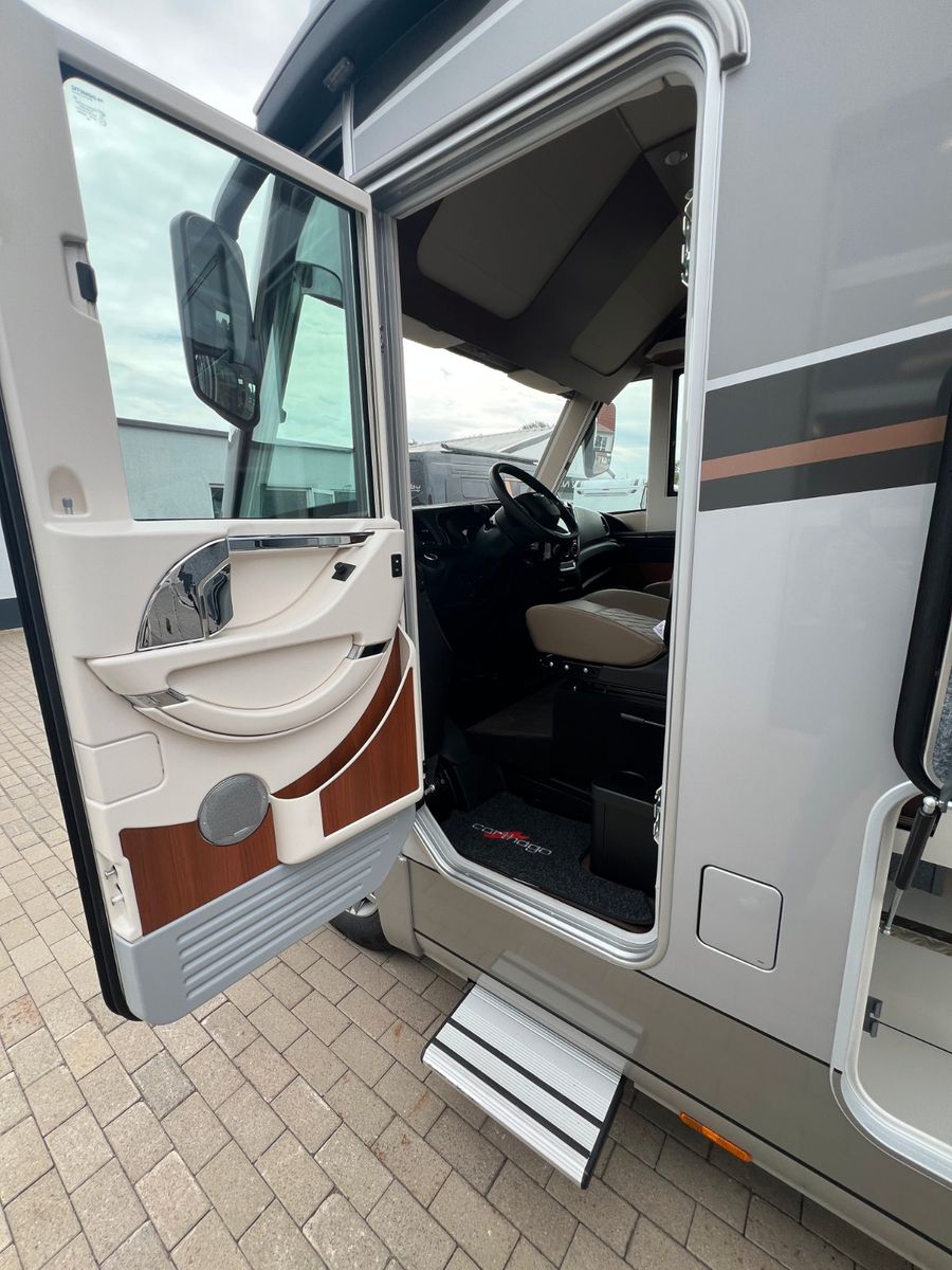 Fahrzeugabbildung Carthago Liner-for-two I 53 L Iveco