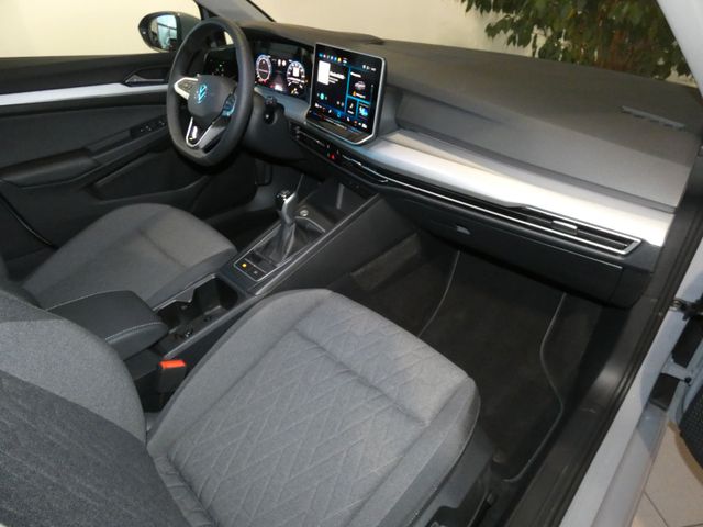 Golf 1.5 TSI LIFE NEUES MODELL LED ACC APP PDC