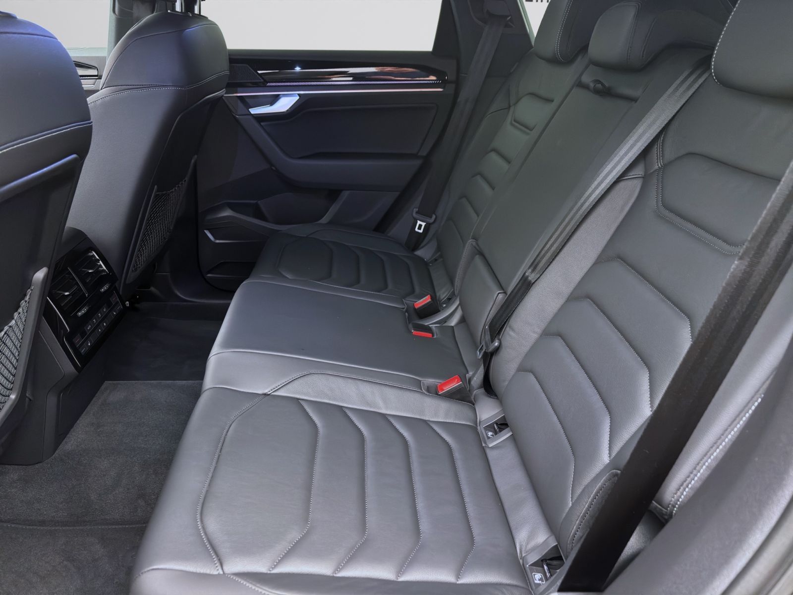 Volkswagen Touareg - Bild 16