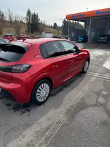 Peugeot 208 PureTech 100 EAT8 Active Pack Active Pack - Peugeot 208 von privat