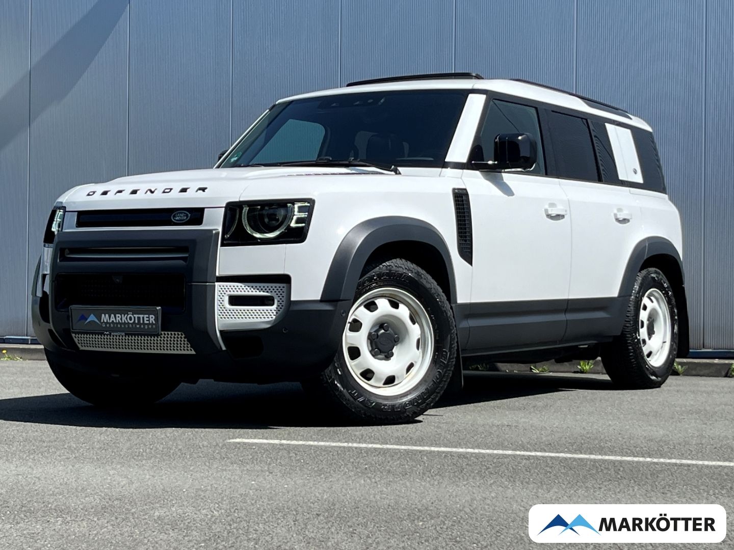 Land Rover Defender 110 D250 SE Black Pack/Pano/Memory