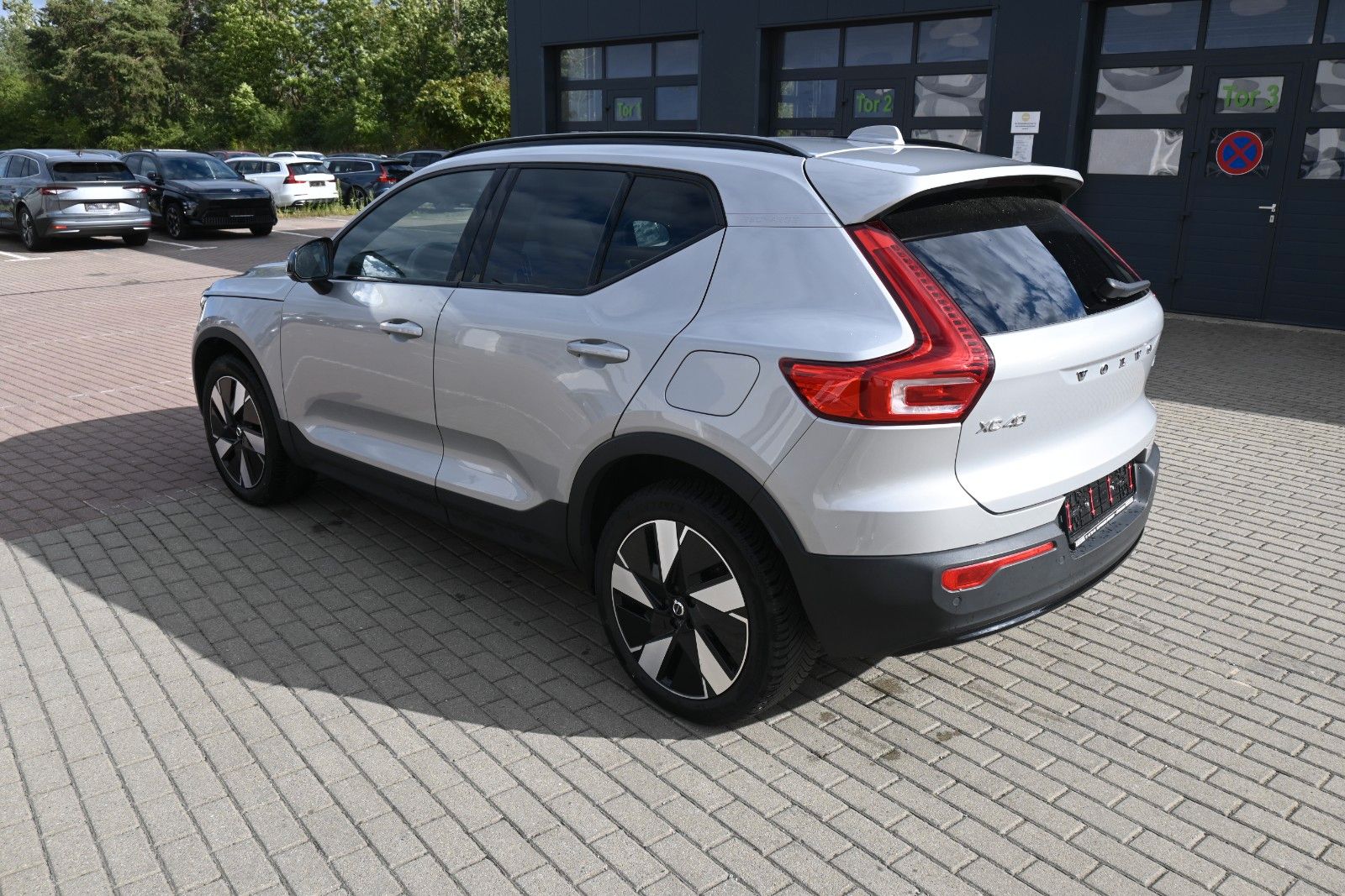Fahrzeugabbildung Volvo XC40 BEV Ultimate Extend.Range*PANO*RW 565KM*