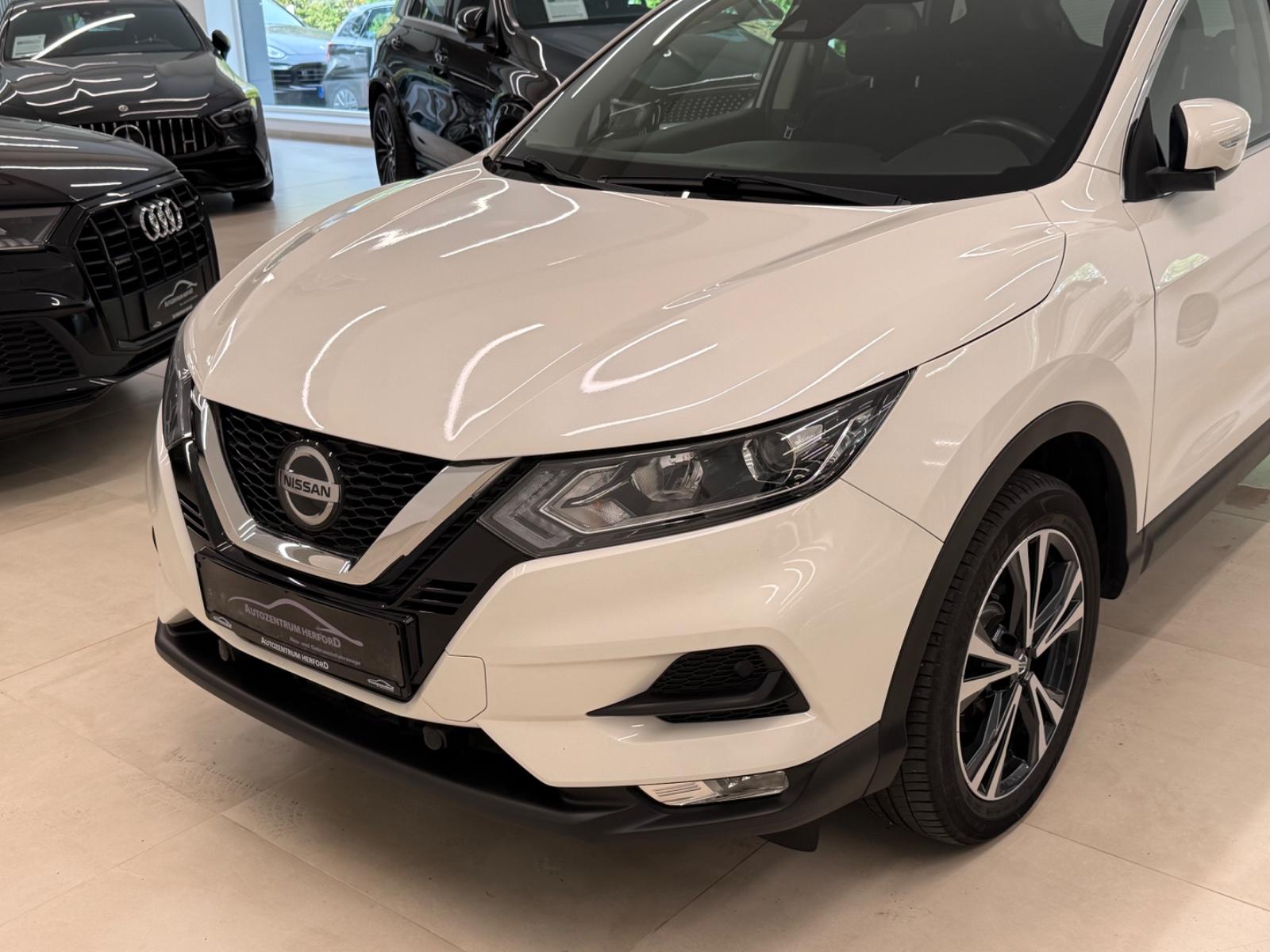 Nissan Qashqai 1. 3 N-Way Navi Klima Panorama AHK 1.8t