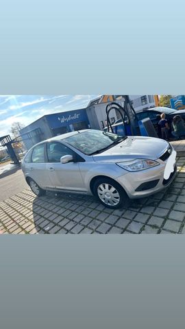 Ford Focus 1,6 Ambiente