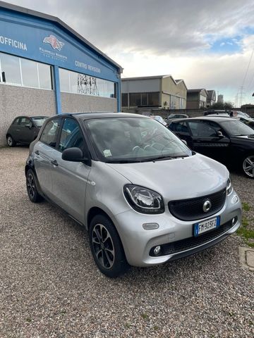 Smart ForFour 70 1.0 Youngster