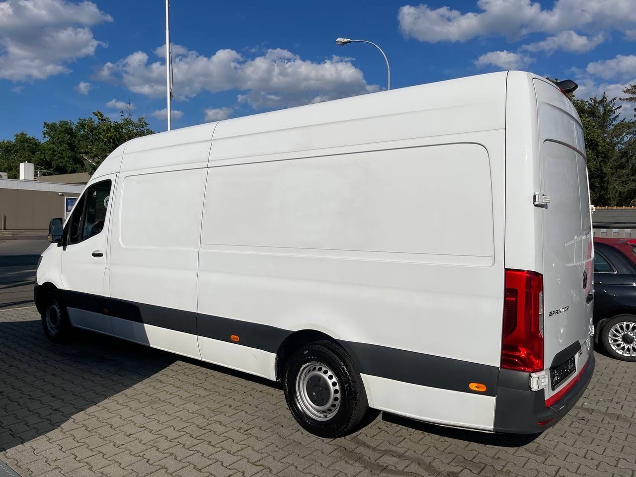 Fahrzeugabbildung Mercedes-Benz Sprinter 316 CDI L3H2*Kamera*Klima*Tempomat