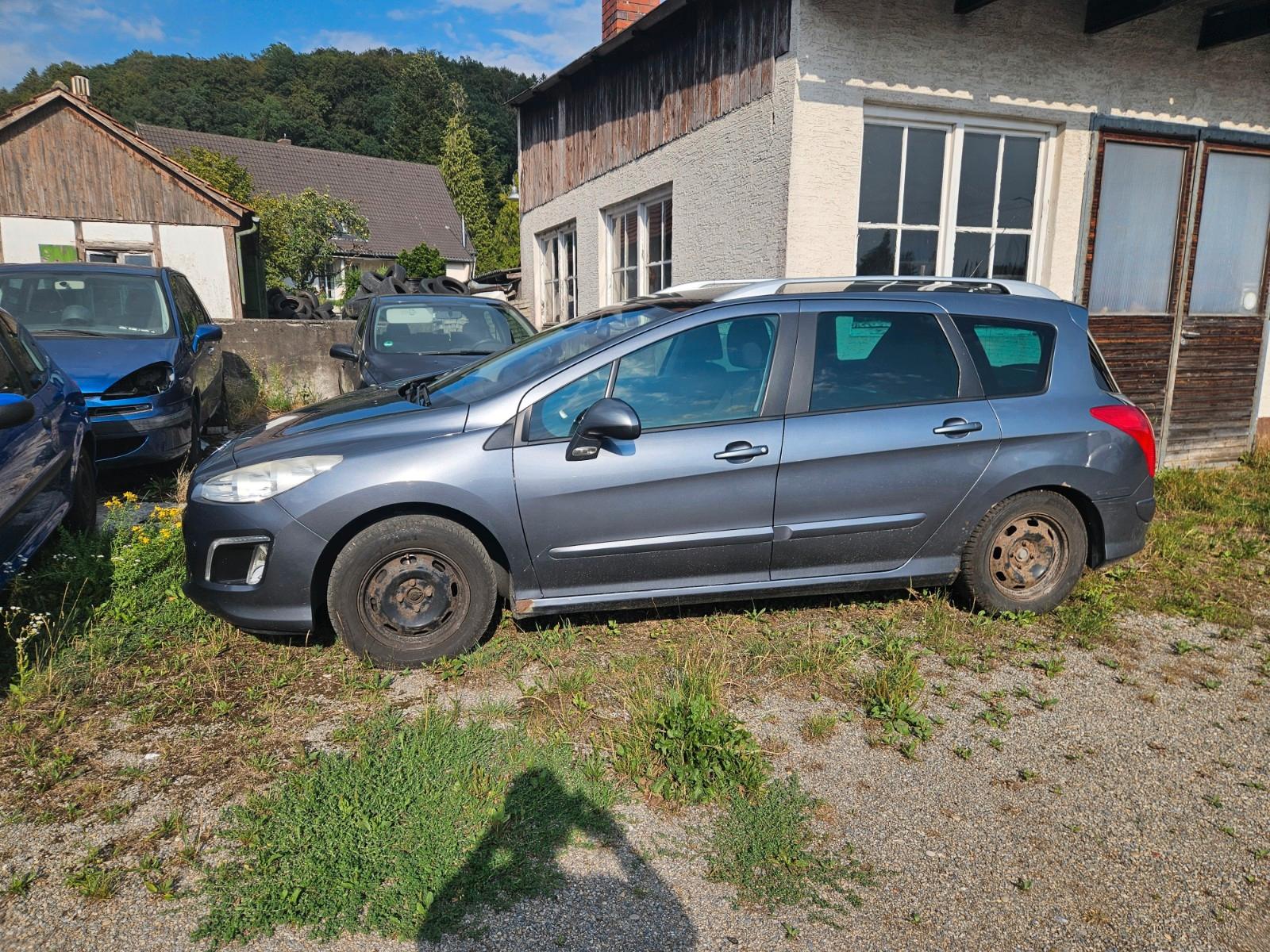 Peugeot 308, 2011