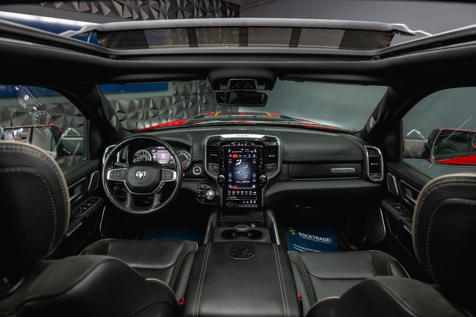 Fahrzeugabbildung Dodge RAM 5.7 V8 HEMI 4x4 LARAMIE LPG Offroad-Bodylift