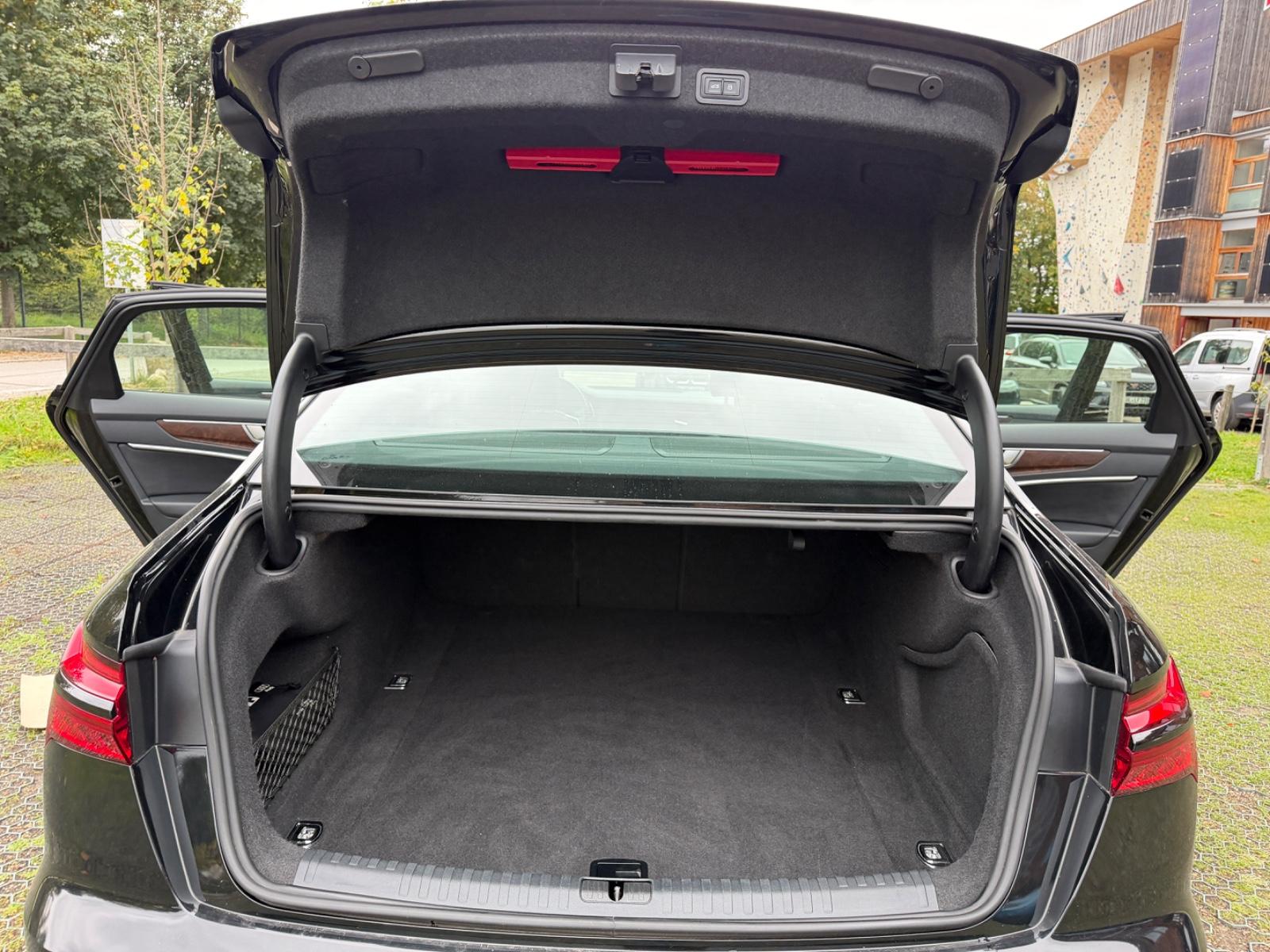 Audi A6 Lim. 50 TDI quattro sport,AHK,PANO,19%