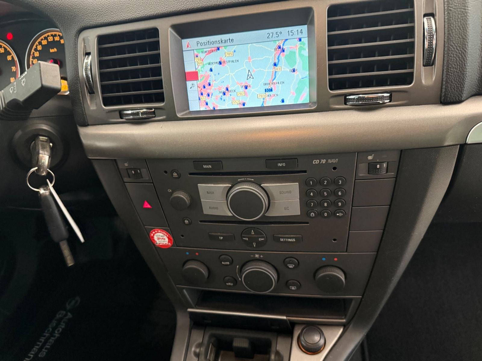 Opel Vectra 2006 — photo 13
