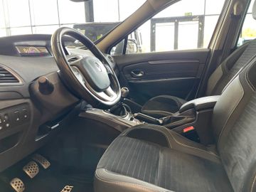 MYAUTOCENTER – Gebraucht- und Jahreswagen mit Werkstattservice in Pfaffenhofen Renault Scenic III BOSE Edition *Klima*Navi*Bluetooth*