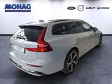 Volvo V60 Kombi Recharge Plug-In Hybrid AWD Plus Dark - Volvo V60 in Essen