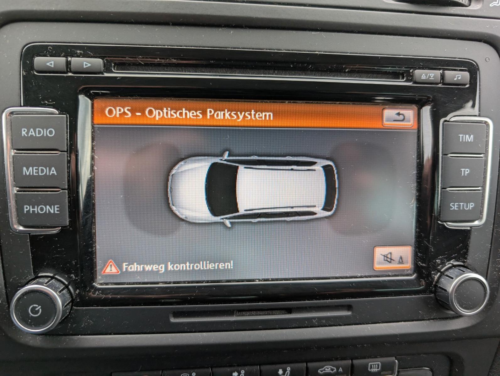Volkswagen Golf 2011 — photo 12