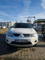 Mitsubishi mitsubishi outlander 4x4 2.2 DI-D 7sitzer - gebrauchte Mitsubishi Outlander aus dem Jahr 2009