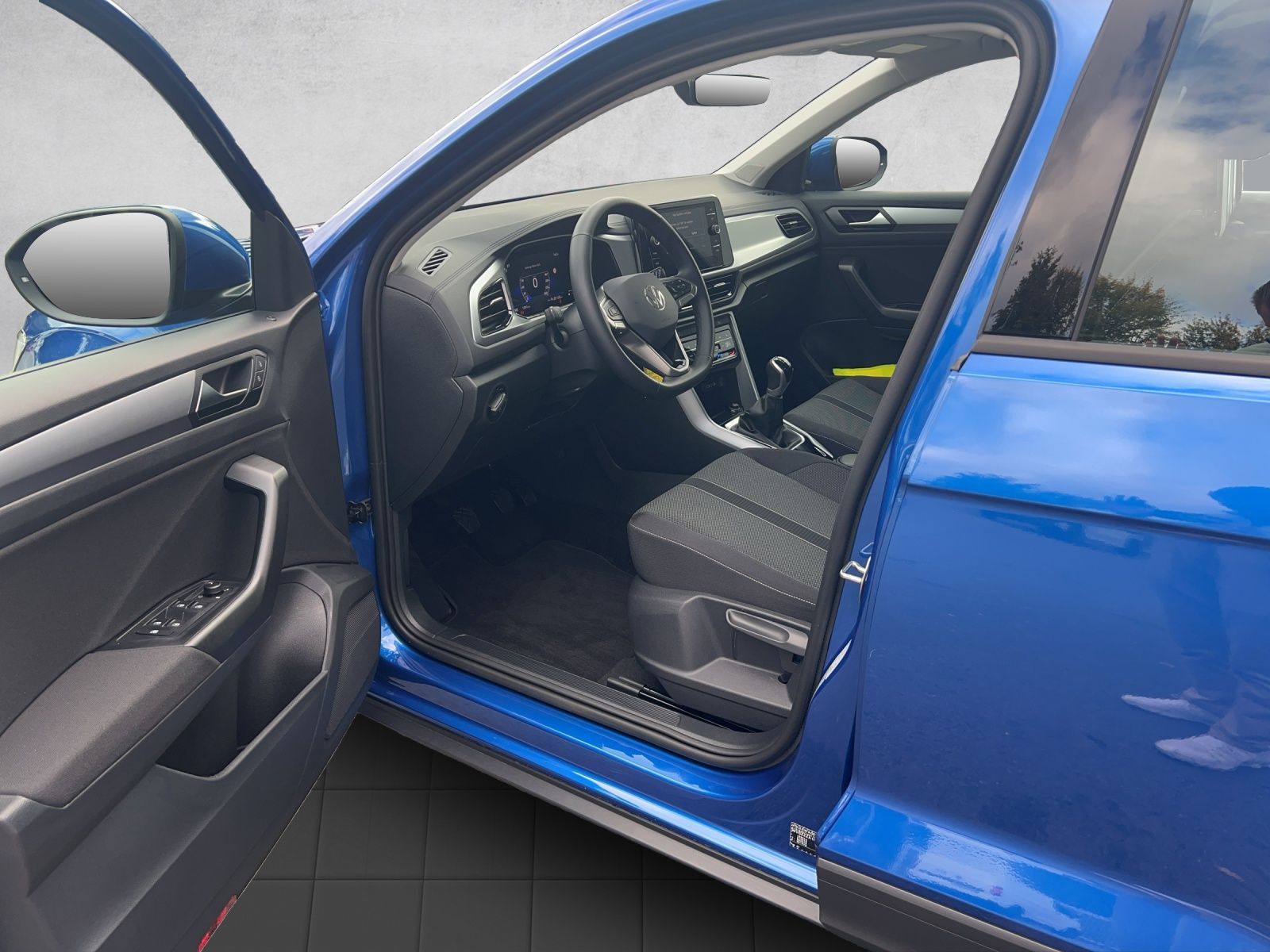 Volkswagen T-Roc - Bild 17