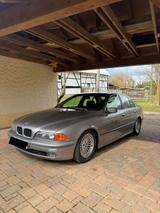 BMW E39 528i - BMW 528 aus 1996: 528i
