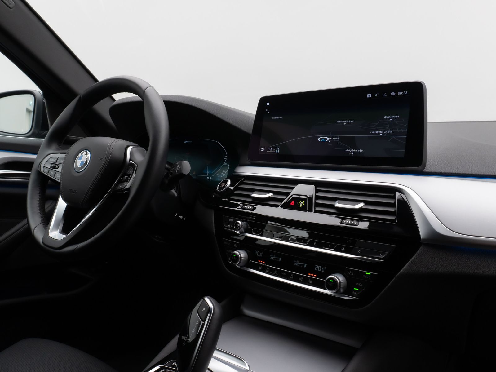 Fahrzeugabbildung BMW 530e HUD Laser DAB Kamera H/K AHK Alarm Sport