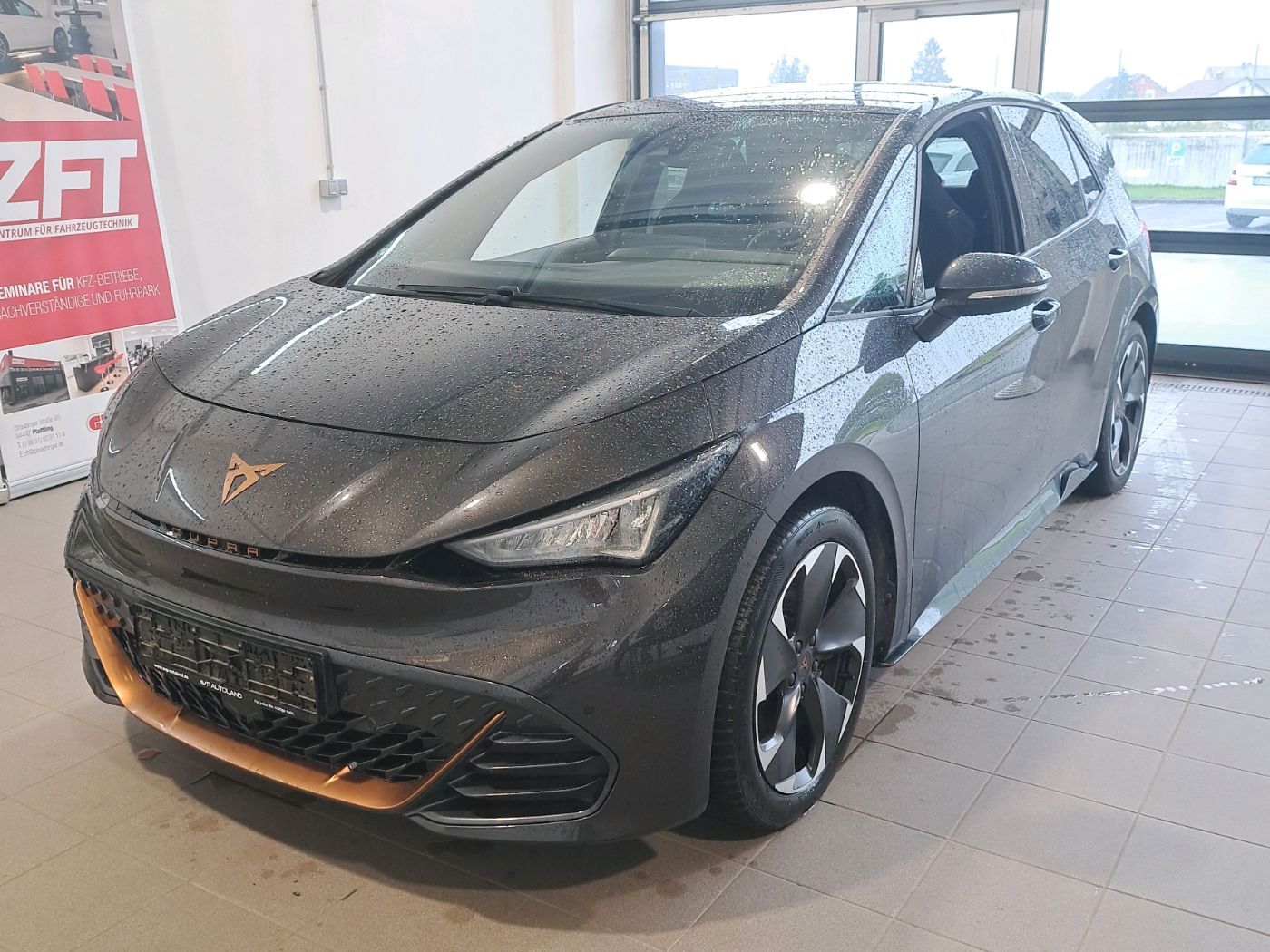 Cupra Born - Bild 2