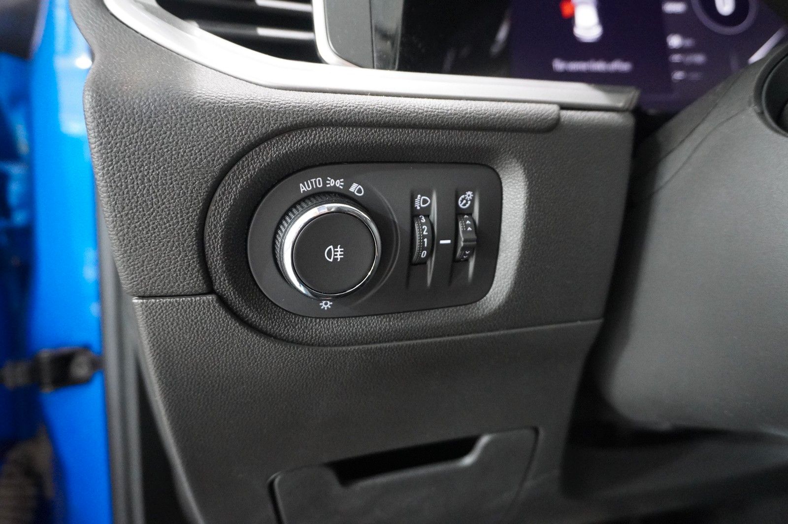 Fahrzeugabbildung Opel Grandland 1.5D GS SPORT NAVI/LED/VIRT./SPORT/DAB