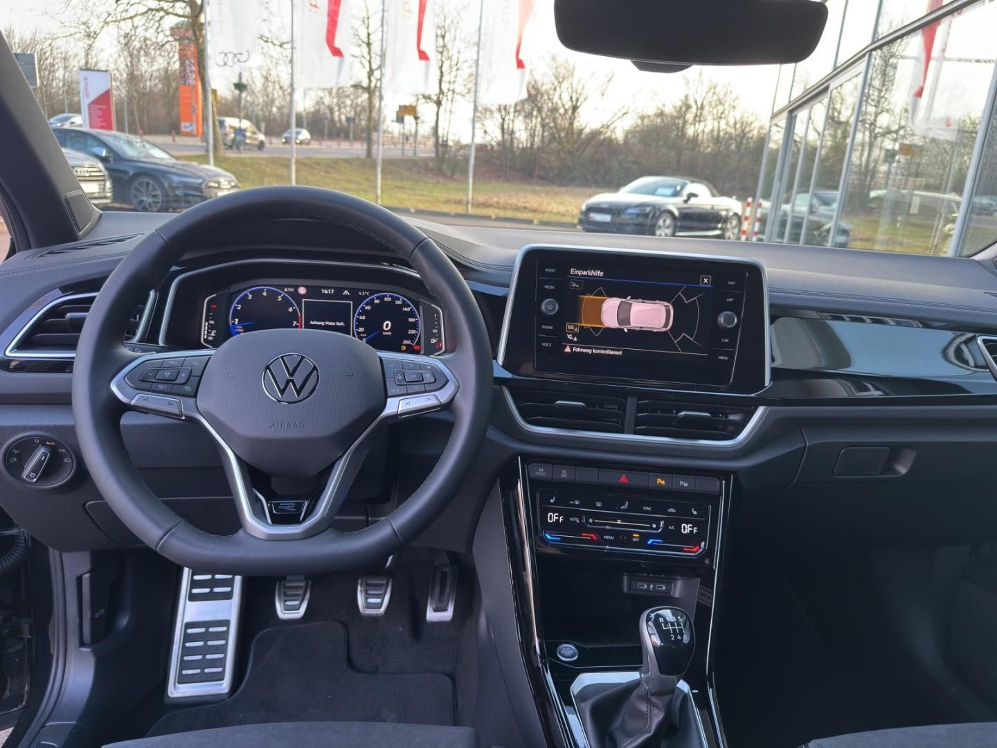 Fahrzeugabbildung Volkswagen T-ROC R-Line R-Line,Easy-Open,GJR,RFK,Navi,Clima
