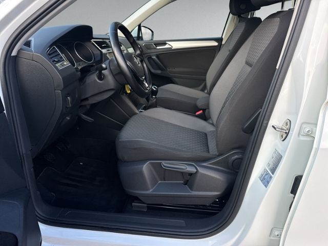 Tiguan 1.4 TSI Comfortline EINPAKRHILFE+SITZHEIZ
