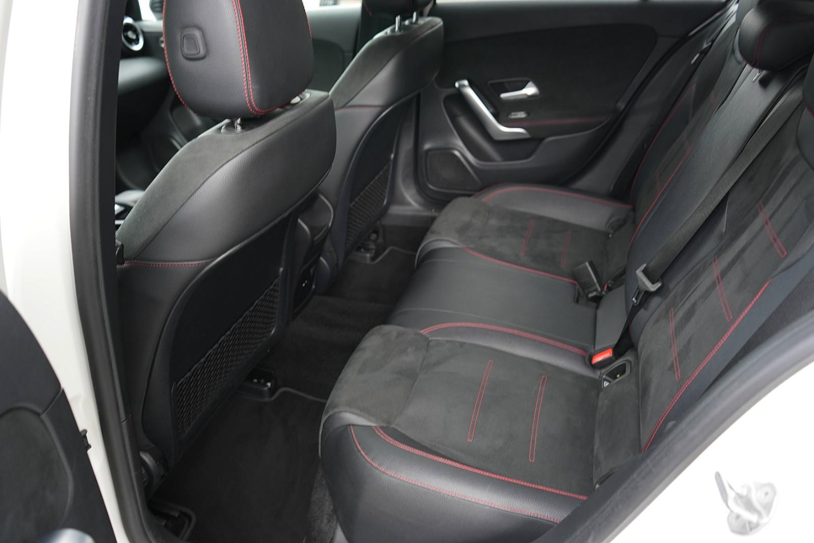 Mercedes-Benz A-Class 7G-DCT Limousine AMG-LINE & NIGHT-PAKET, миниатюра 13