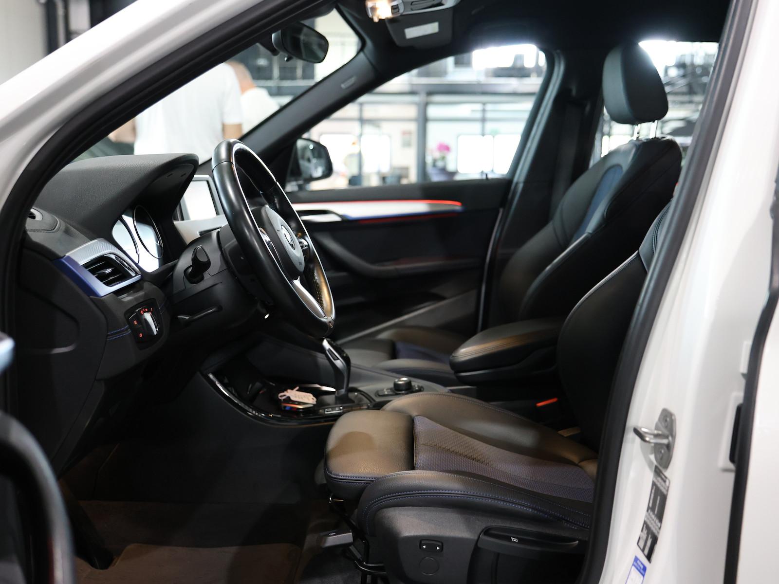 BMW X1 sDrive 20i M-SPORT SHADOW / LED, LEDER, NAVI+, миниатюра 9