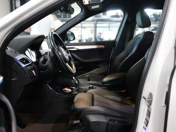 BMW X1 - 10