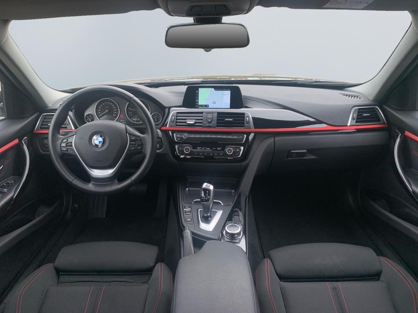 BMW 318 i Touring Sport Line *LED*AHK*HiFi*PDC*SHZ*