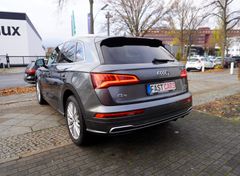 Fahrzeugabbildung Audi Q5 quattro Sport S-Line Nav Pano HeadUp ACC VOLL